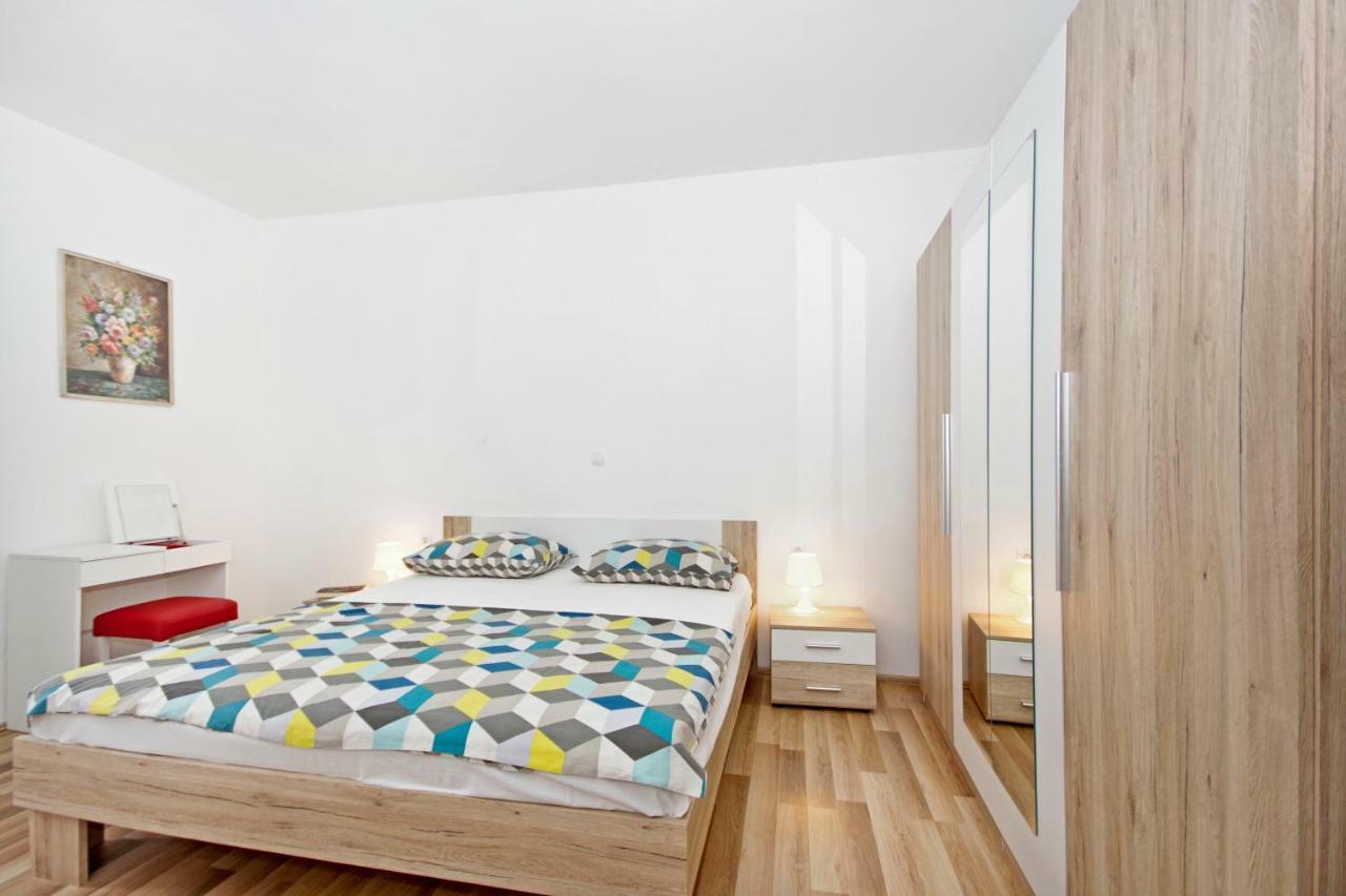 Apartments Andela Makarska Exterior foto